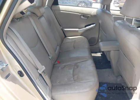 2011 Toyota Prius Four from USA, damaged, VIN JTDKN3DU5B0276802